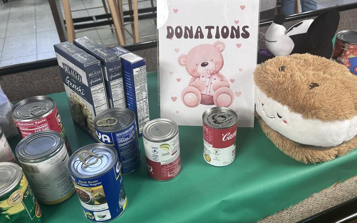 Donation table.