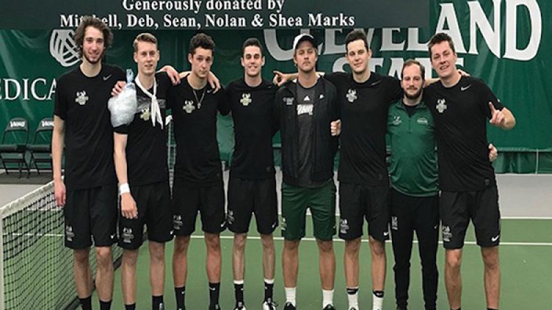 Men's Tennis team