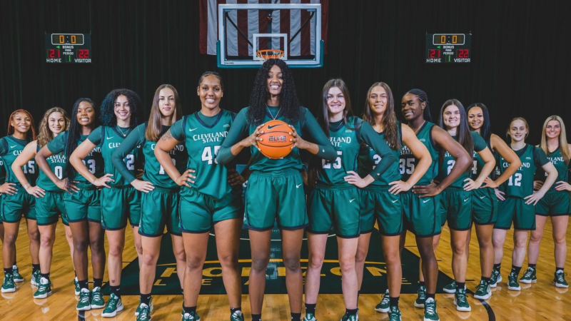 CSU Women's 2021-22 basketball team