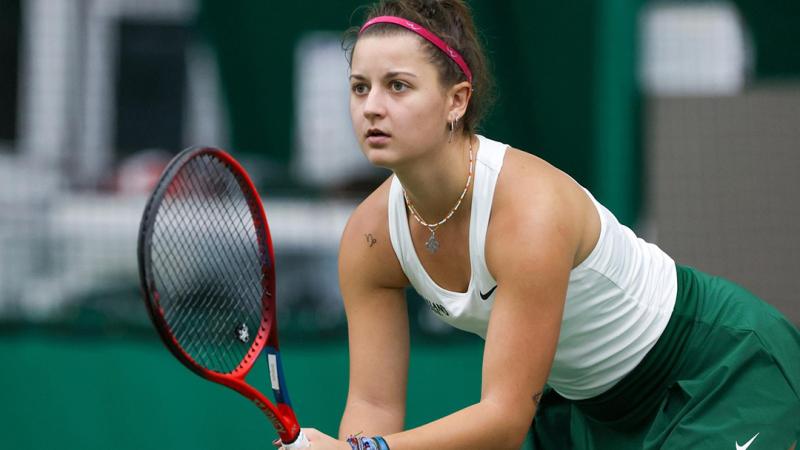 CSU junior Oihane Vicario takes the title of singles champion in Viking Invitational.