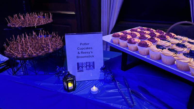 Reese's Broomsticks and Hogwarts house cupcakes