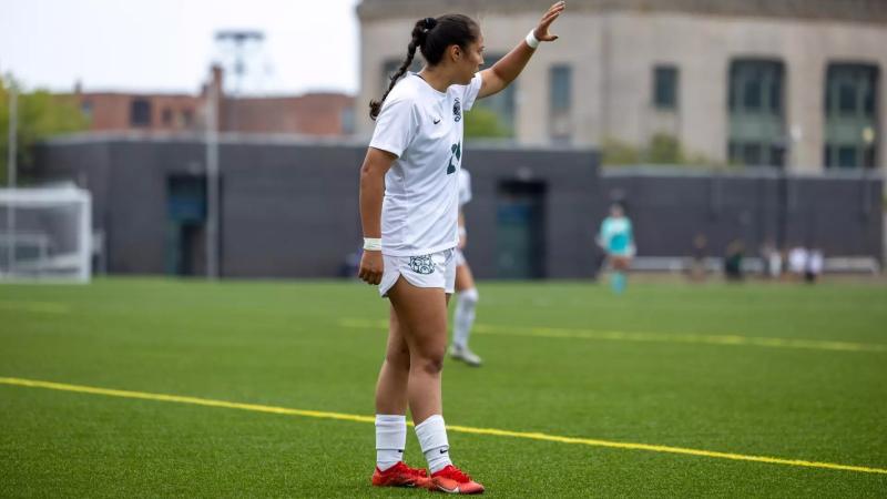 Cleveland State women's soccer player, junior Mayra Sesmas