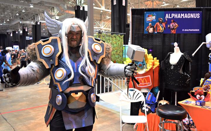 Toby Hixson also known as alphamagnus presents his new Thor cosplay. (credit: Alex Martinez)
