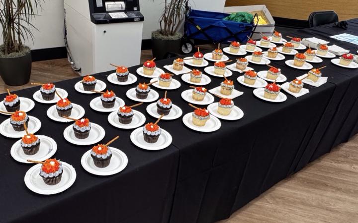 COMM-CAMP-CLE Cupcakes