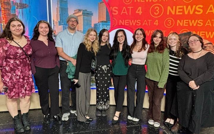 group photo at news at 4 studio