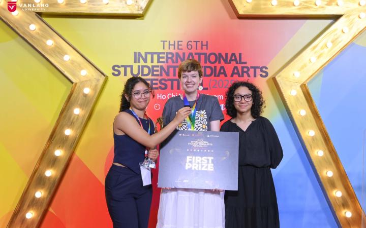 Naliyah DeJesus, left, Kara Nottingham, center, and Julia Whitaker on the red carpet while being interviewed after winning their first prize award. (credit: Qian Li)