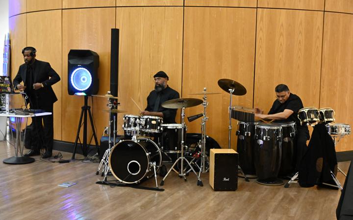 CAB provided guests with drummers and a DJ who entertained the attendees throughout the evening. (credit: Alex Martinez)