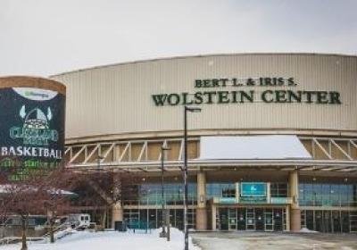 The Wolstein Center was selected by the Federal Emergency Management Agency (FEMA) to serve as Ohio’s first mass vaccination clinic.