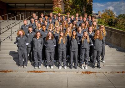 2021-22 Cleveland State swimming and diving team