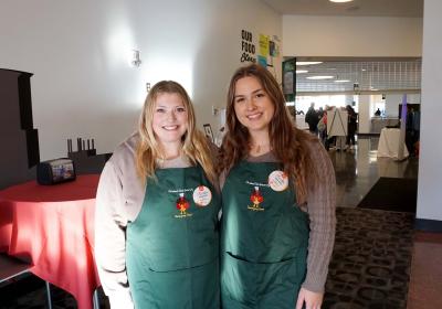 Volunteers for CSU Thanksgiving 